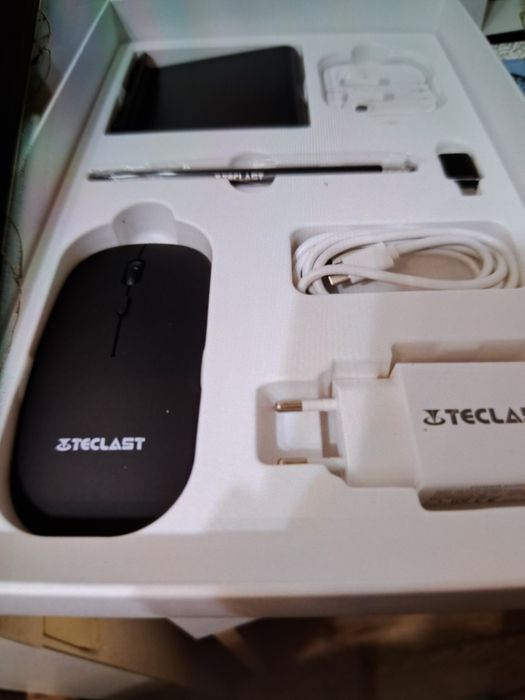 Nowy tablet Teclast P30T, Android 15, 10,1", RAM 12/128GB