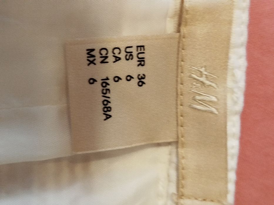 Biała spódnica mini boho z frędzelkami H&M 36 S