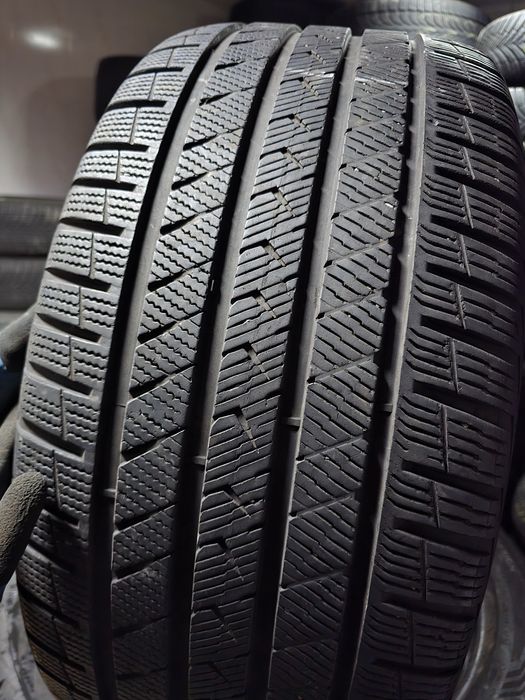 285/40R22 Vredestein Quatrack pro