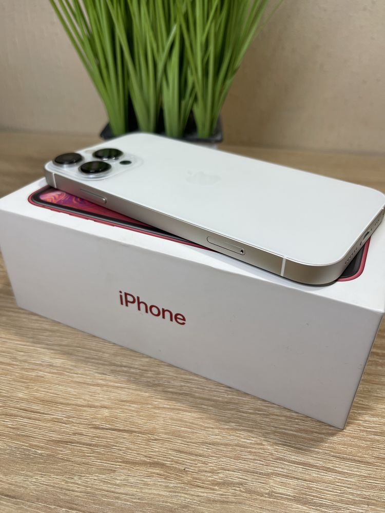 Iphone Xr в корпусі 14 pro x xs neverlok Айфон хр 64 Айфон 13 про: 8 ...