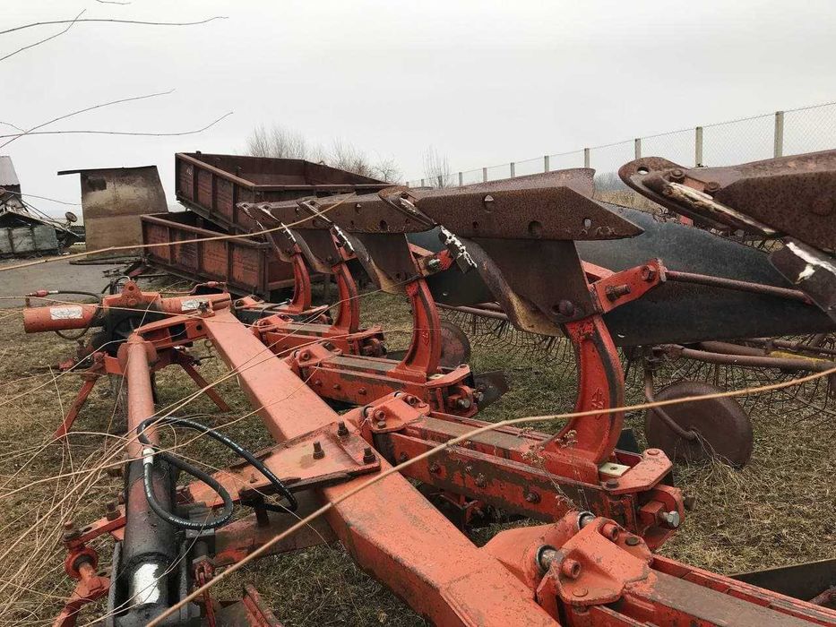 Обмін/плуг gregore besson