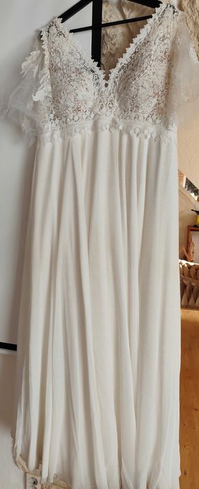 Sukienka ślubna Lovely