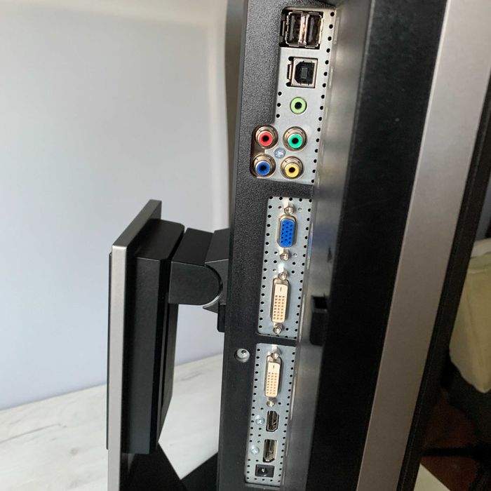 Монитор Dell U2410f