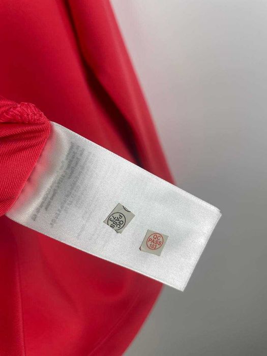 Нова жіноча спортивна кофта crivit m