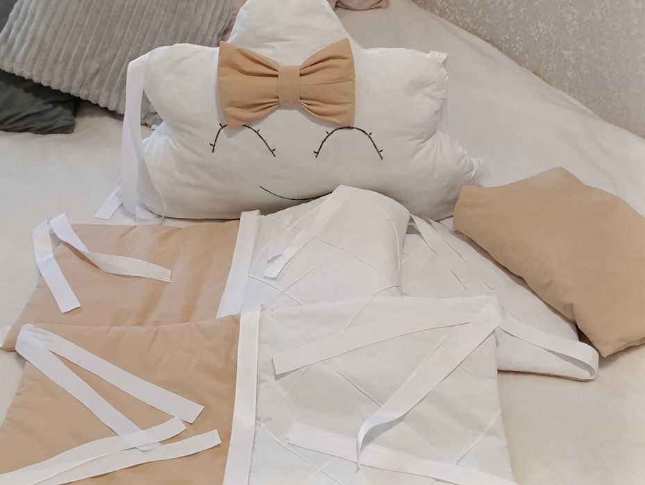 Набір у дитяче ліжечко