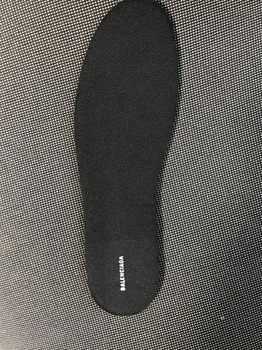 Кроссовки:Balenciaga Runner