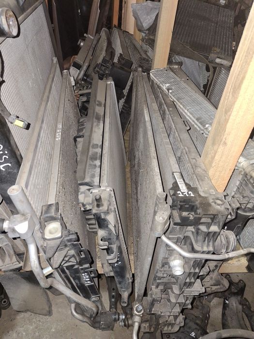 Касета радіаторів Mercedes c205-w204-w212-w213-w221-w164-w166-w218