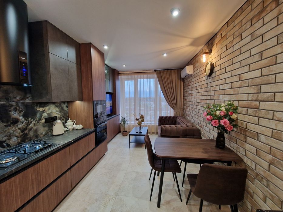 Продам однокімнатну квартири. Ірпінь.Авторський ремонт.