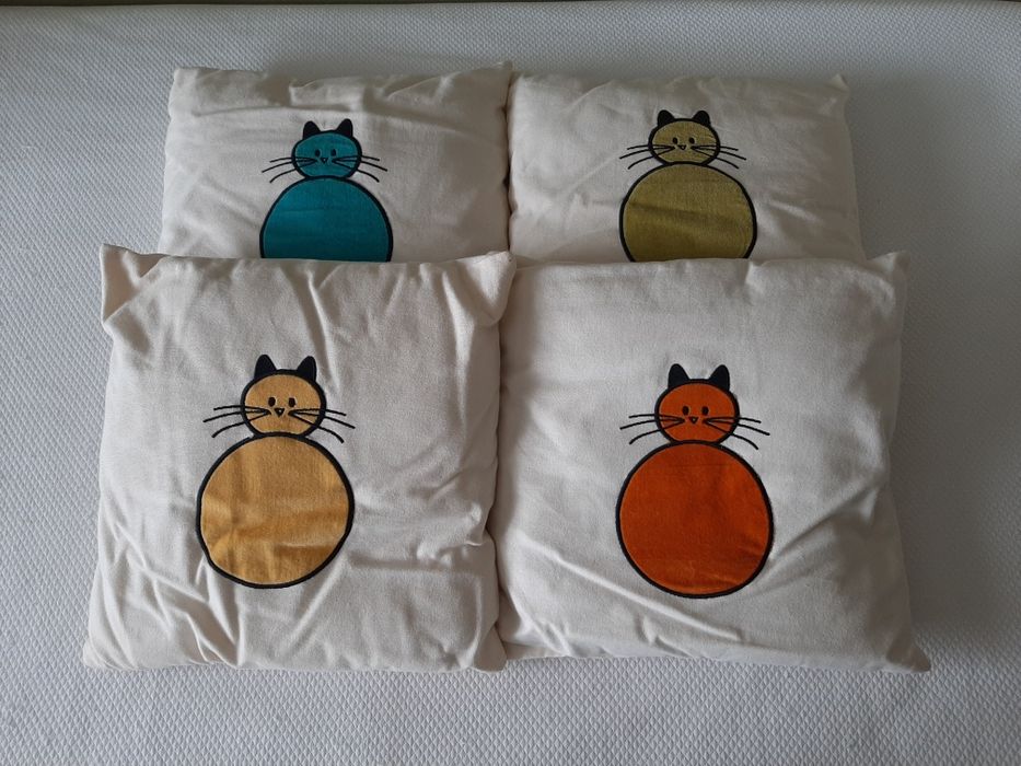 Conjunto de tapete e almofadas Loja do Gato Preto