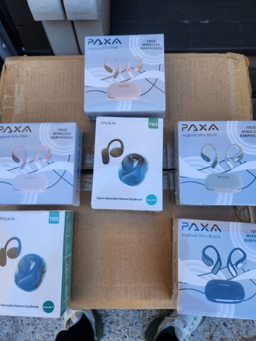 Fones auriculares Bluetooth novos