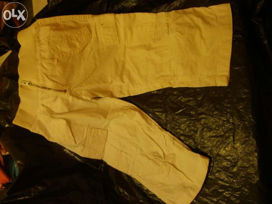 Roupa de menina, nova e usada