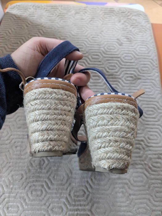 Esmara sandały espadryle na koturnie granatowe rozm. 39