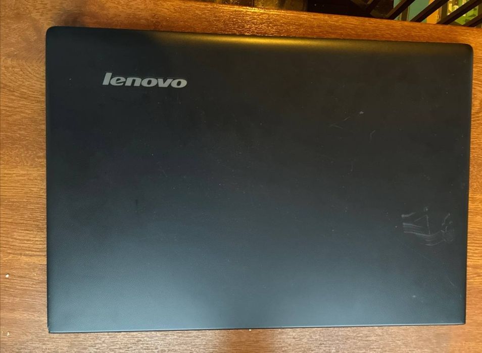 Продам ноутбук робочий