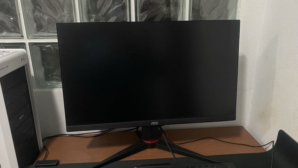 Monitor gaming Aoc 24’’ 1ms