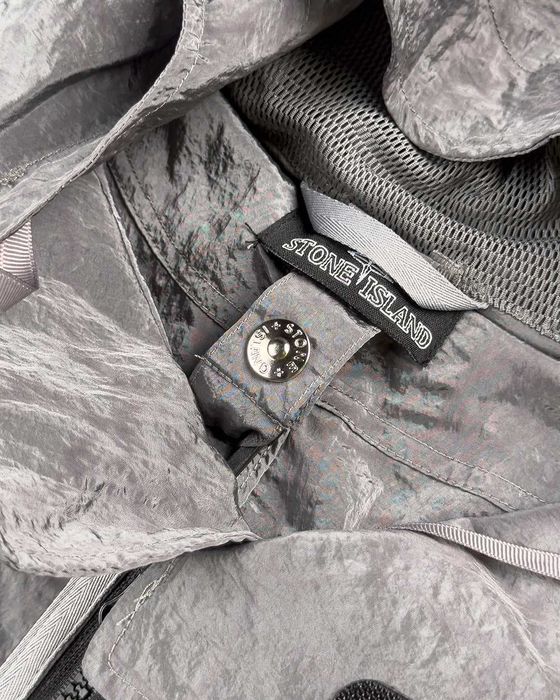 Куртка STONE ISLAND 40426 Short Parka Nylon Metal Waffle Print Grey