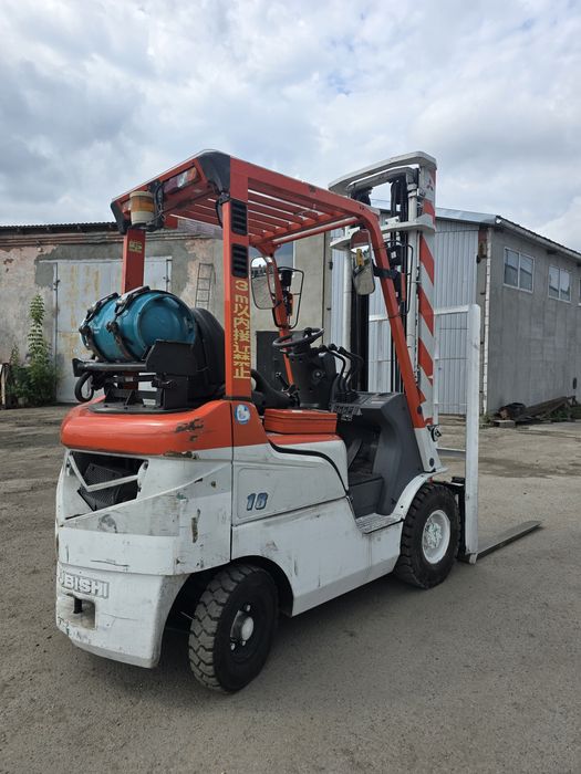 Погрузчик вилочный MITSUBISHI 2012 год  1.8 тонны грузоподъемность