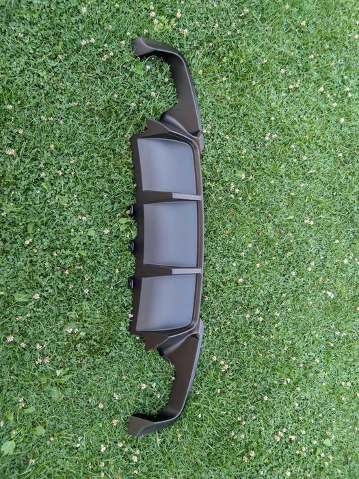 Накладка задняя дифузор BMW F10 F11 М пакет  БМВ Ф10 Ф11  ZTBM51