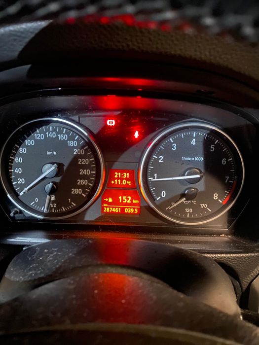 Bmw 325 i  coupe