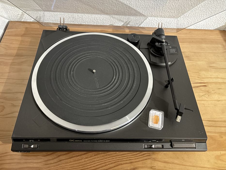 Gira discos Technics SL-BD20