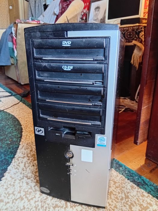 Системный блок компьютера. 500 грн.