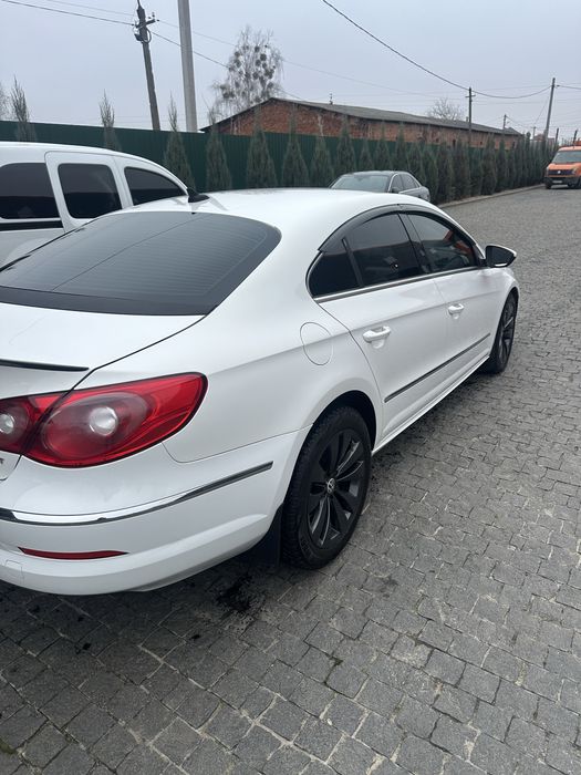 Volkswagen cc / pasat cc 2011