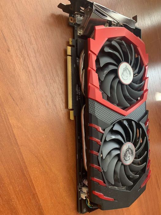 Продам відеокарту Geforce gtx 1080 в дуже гарному стані робочу