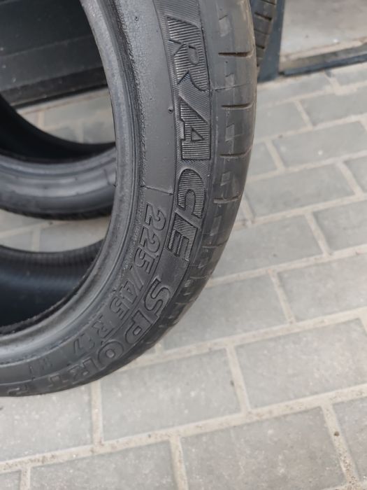 Opony 225/45 r17 lato 2szt
