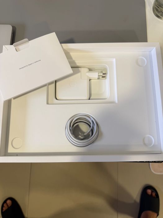 MacBook Pro M2 Silver 256GB