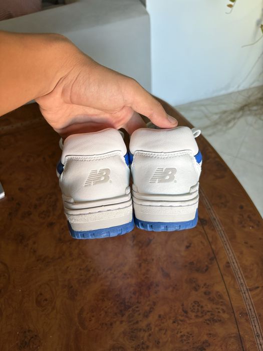 Ténis New Balance 330 azul e branco