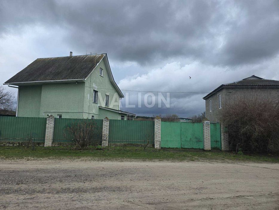 Продаж двоповерхового будинку Чернігівська обл с. Євминка,  Козелецький р.н.