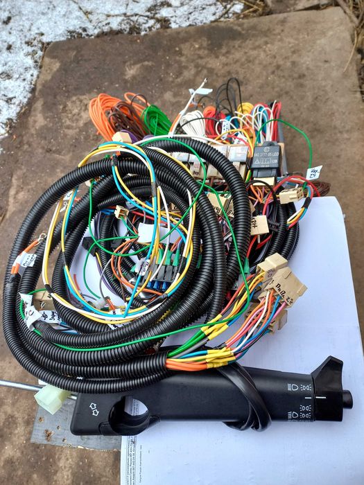 Продам полній комплект новой проводки трактора ЮМЗ БП евро+ распиновка