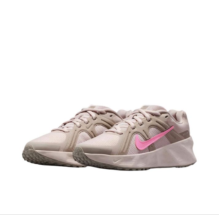 Кросівки Nike жіночі 38р