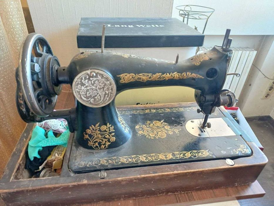 Швейна машинка марки