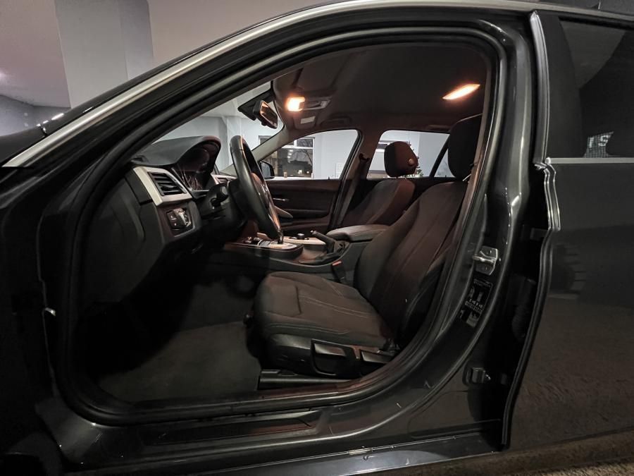 BMW 32064846423961090125