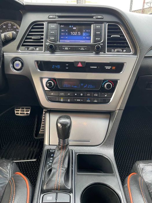 Hyundai Sonata 2015 2.0 турбо бензин