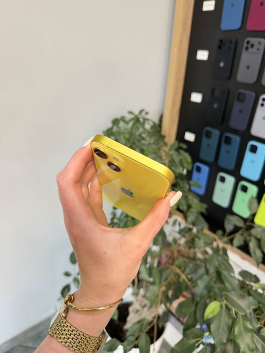 iPhone 14 Plus 128GB Yellow