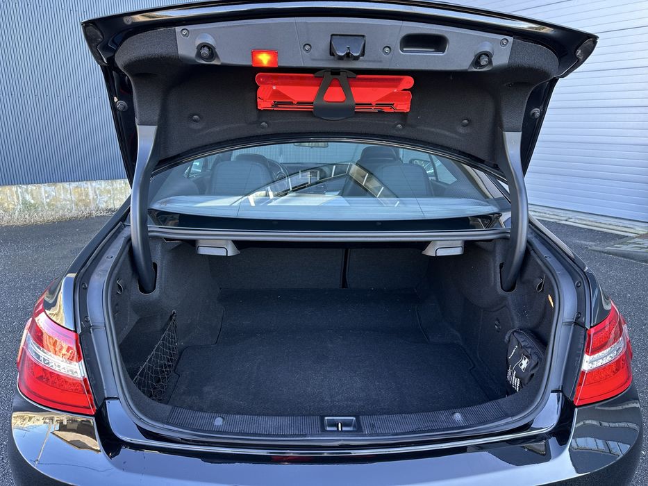 Mercedes-Benz E250 CDI Coupe Nacional