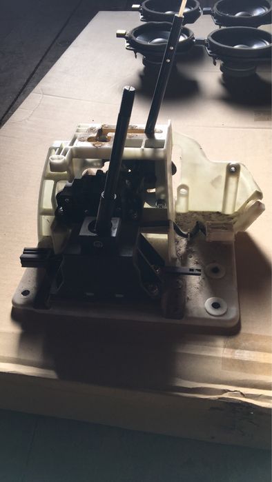 Куліса Мітсубісі Паджеро Вагон Mitsubishi Pajero Wagon 2000-2021рр