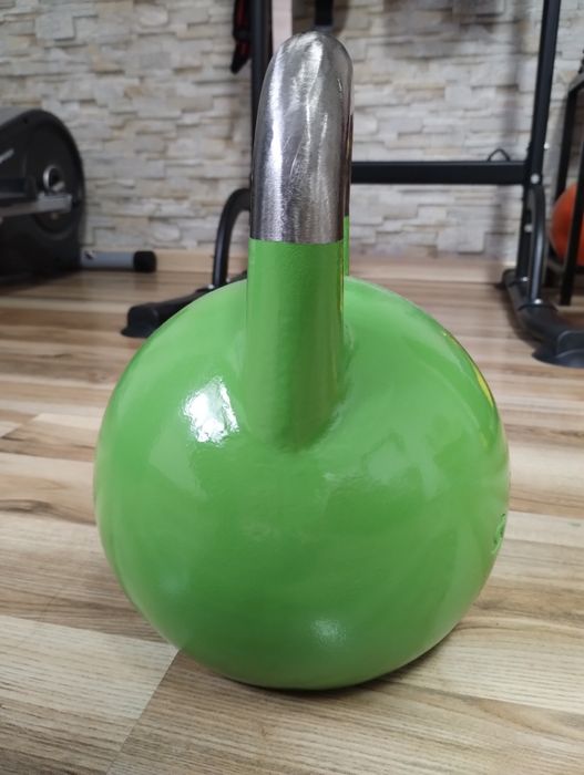 Kettlebell 22kg girya stalowy turniejowy.