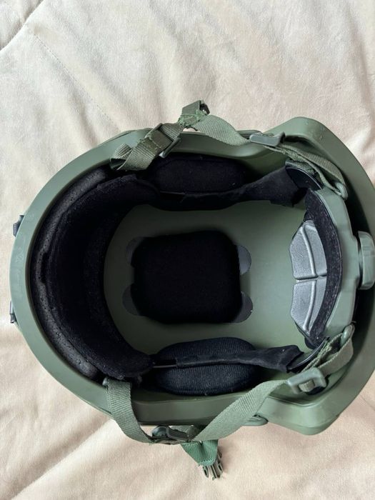 Шолом військовий,тактичний