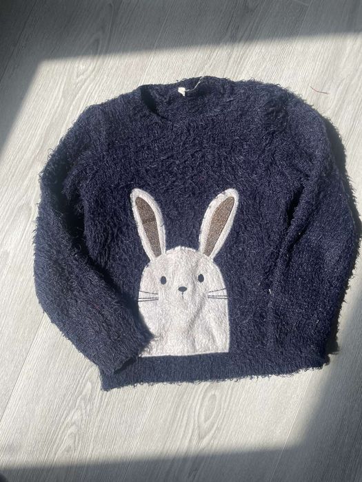 Светр для дівчинки