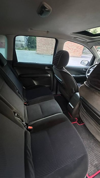 Ford C Max 1.8 бензин  (Chia)