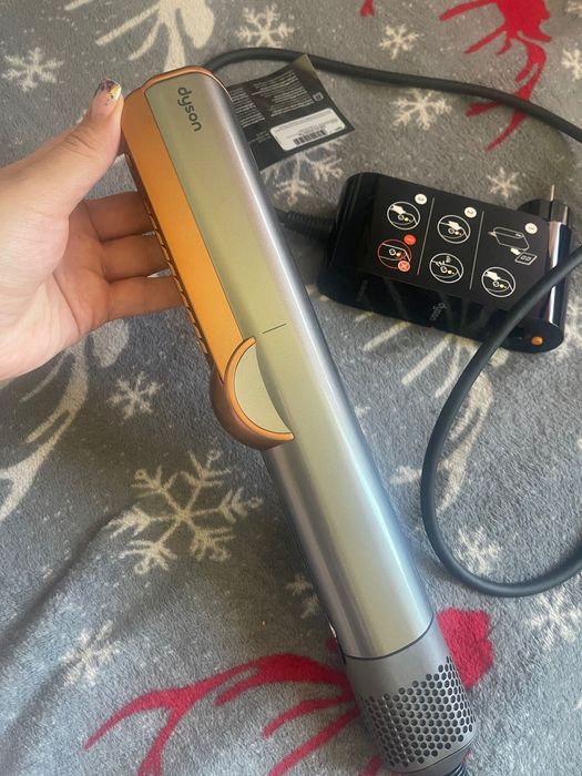 Dyson airstrait używany, w doskonałym stanie