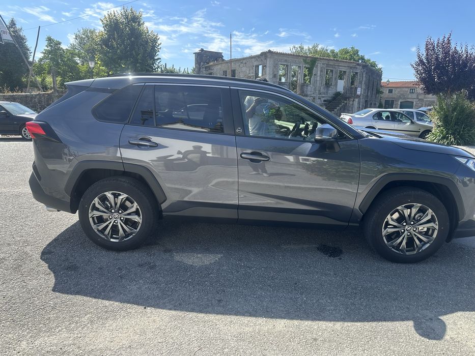 Toyota RAV4 2.5 Híbrido Comfort & Collection 30 Anos | 2025 | Automático