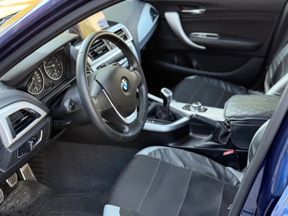 BMW 118i 2016 — Como Novo — Apenas 60.000 km.  15.250€