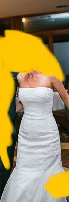 Suknia ślubna w kroju syreny