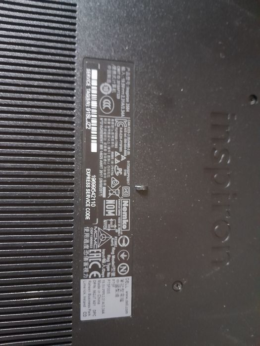 Ноутбук  состояние  нового  dell  15 3000