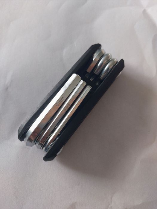 Multitool 6w1 narzędzie wielofunkcyjne rowerowe regulację naprawy bike
