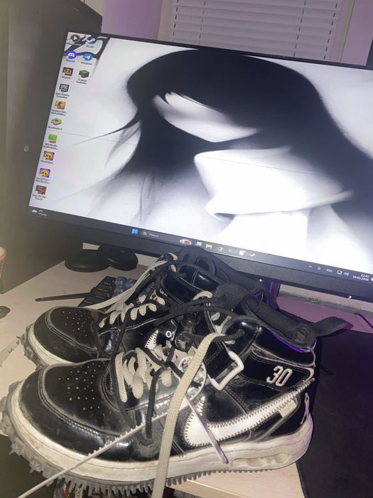 nike x off white leather sheed