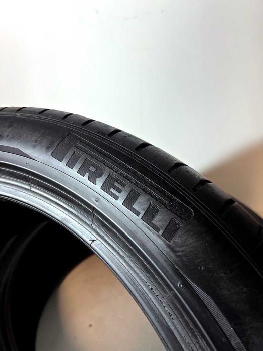 Pneus Pirelli Pzero PZ4 - 275/40/21 - Como NOVOS